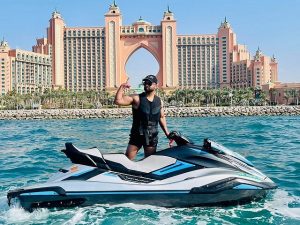 Palm Jumeirah Tour Yamaha Jets Ki 90 Mins Ride - Daycation Tour